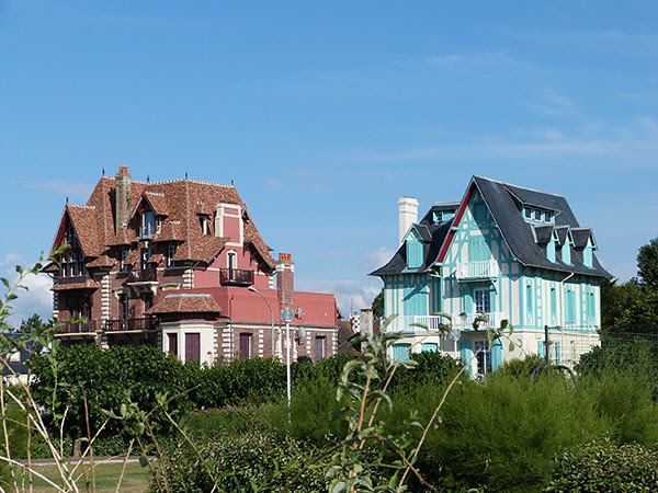 maison bleue