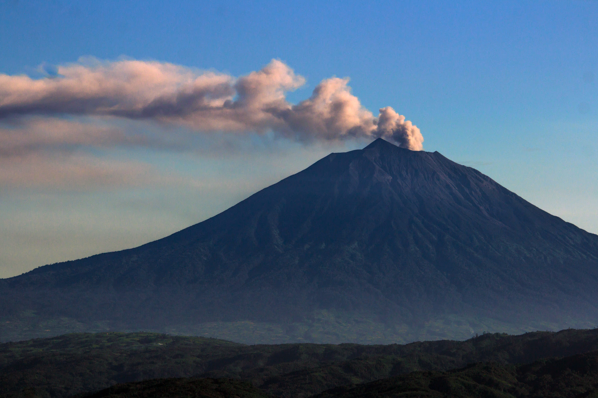 Global Volcanism Program Kerinci Global Volcanism Program Kerinci