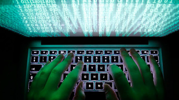 عملية قرصنة إلكترونية تتيح الوصول إلى معلومات الآف جنود البحرية الأمريكية