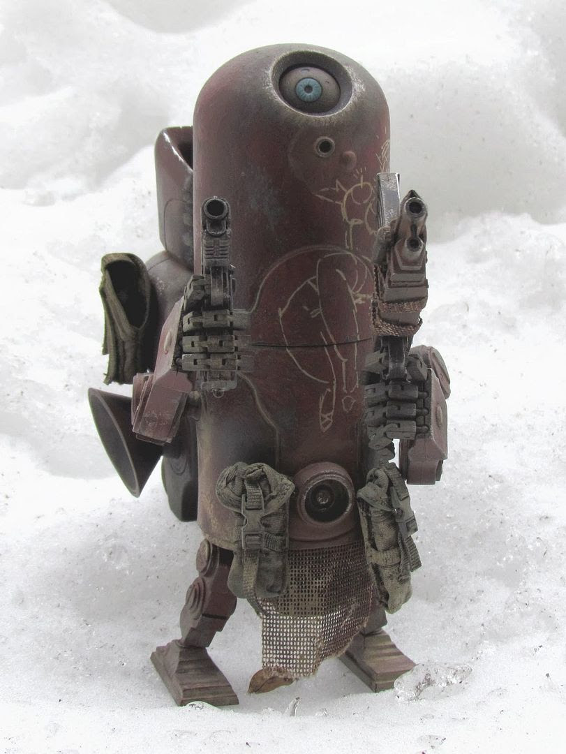 AVAILABLE NOW: Small Angry Monster's "Think Twice" custom threeA Armstrong Robot!