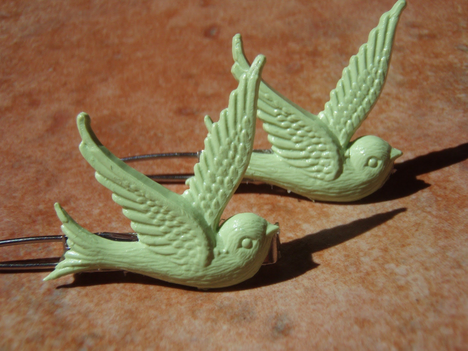 Vintage Collection- Tweet Tweet Tweedilite Spring Green Swallow Bird Hair Pins Barrettes - - Gift Packaged