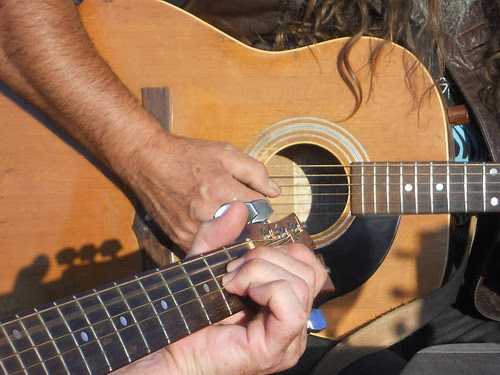 Guitar Hands by mikecogh