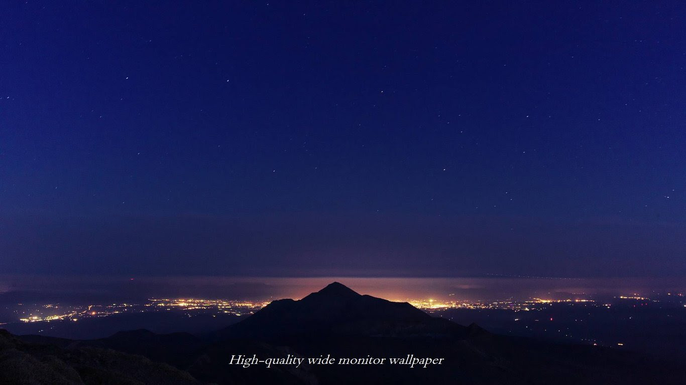 高千穂の峰と夜景をモチーフにしましたワイドモニター専門高画質壁紙 アスペクト比１６ ９ 1366 768 霧島連山 自然風景 星景写真 花 山野草
