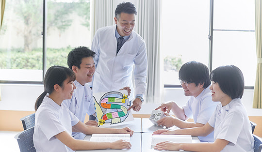 白鳳短期大学 教育 保育 看護 リハビリの大学