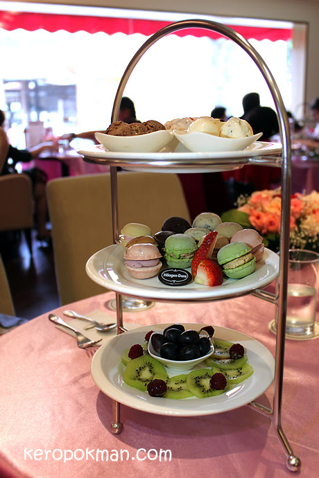 Haagen-Dazs Girls Day Out