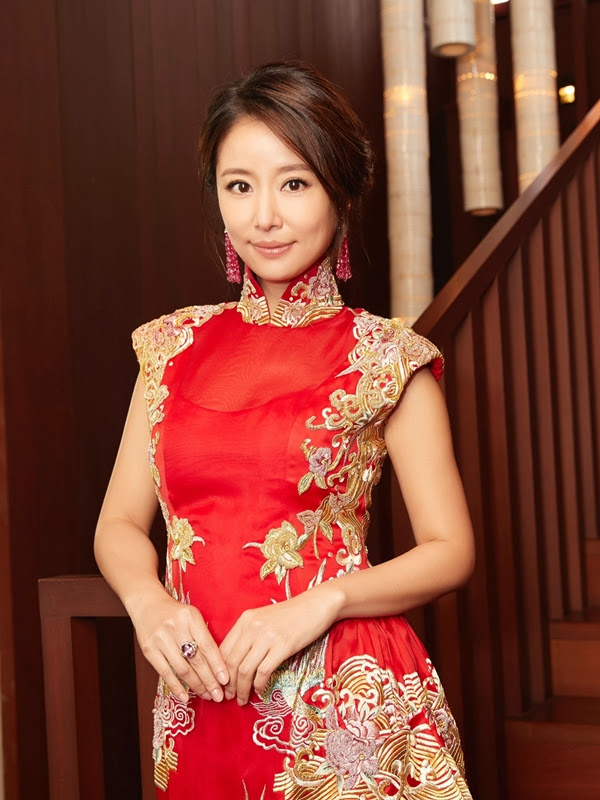 thời trang, trang sức tiền tỉ trong đám cưới của Lâm Tâm Như