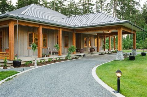 We may earn commission o. porte cochere for the farmhouse off the Dining Area