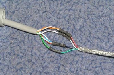 Beda warna kabel usb juga beda artinya lho! Penyambungan Kabel USB Dengan Kabel UTP Buat Wifi/Modem