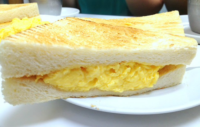 Omelet Sandwich
