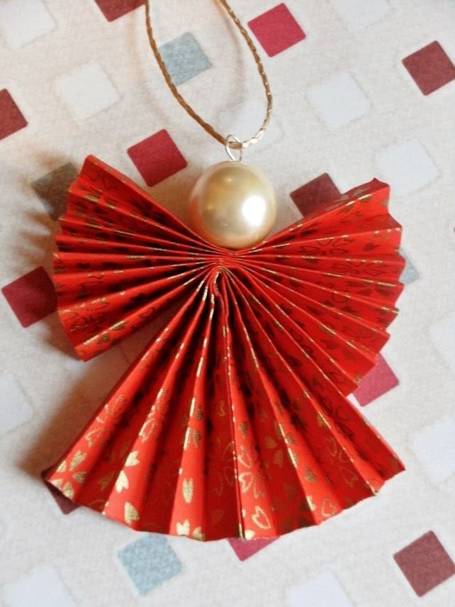 25 Easy Paper Christmas Ornaments You Can Make at Home 25 Easy Paper Christmas Ornaments You Can Make at Home