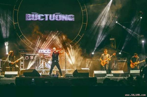 Bức Tường lần đầu hát tại Sài Gòn không có Trần Lập