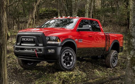 The numeric designation changed from 150 to 1500 in 1989, with major engine and body transformations taking place in the mid 1990s. 2017 Ram 2500 Power Wagon Crew Cab - Wallpapers and HD