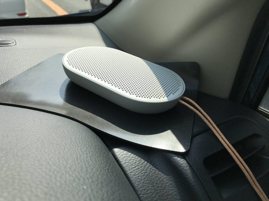 レビュー 車でbluetoothスピーカーの使い方 レンタカーや営業車におすすめ品も紹介