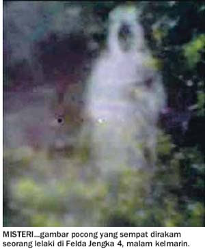 Foto Hantu Seram gambar pocong seram Foto Hantu Seram gambar pocong seram