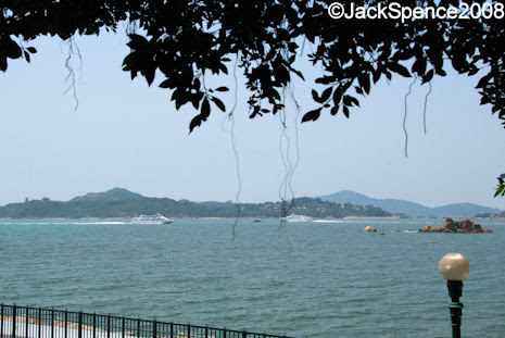 Hong Kong Disneyland's Hollywood Hotel
