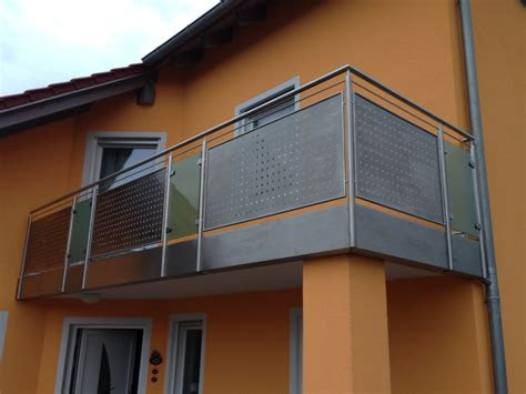 montagebau marc zettl lochblech glas