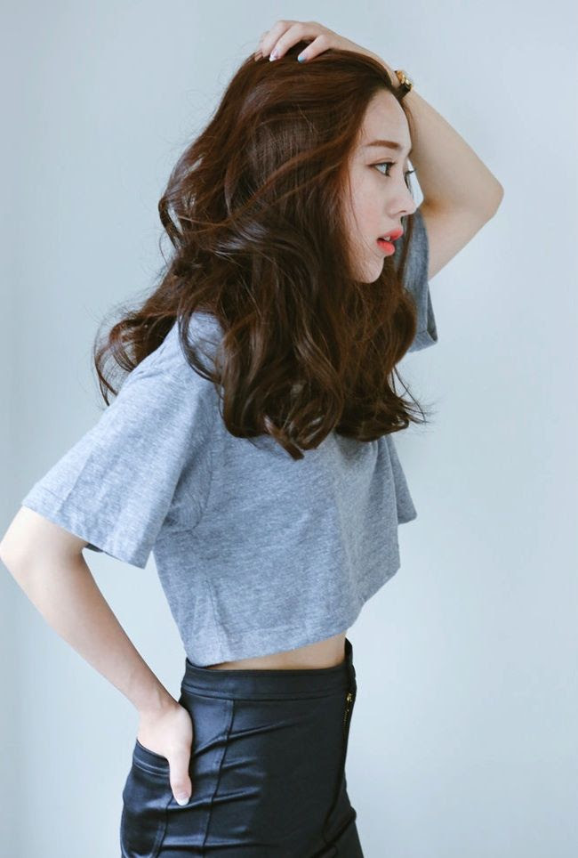 medium wavy hairstyles korean