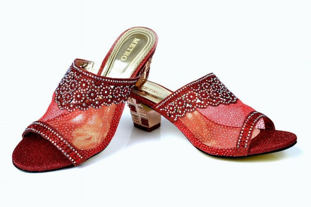 Girls-Womens-Beautiful-Fancy-High-Shoes-Eid-Footwear-Collection-by-Metro-Shoes-3 Girls-Womens-Beautiful-Fancy-High-Shoes-Eid-Footwear-Collection-2013-by-Metro-Shoes-3