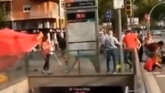 L'agressió a seguidors de la selecció espanyola, dissabte passat a Sant AndreuL'agressió a seguidors de la selecció espanyola, el dissabte 4 de juny a Sant Andreu