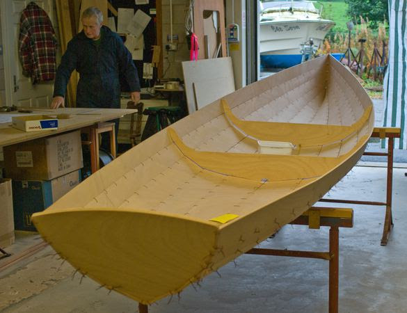 Canoes Kayaks Rowing Boats Sailing Boats Motor Boats Surf and Paddle ...