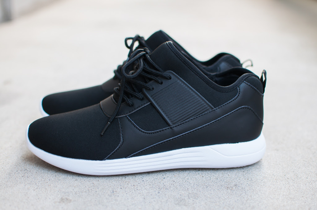 1 990円でこのクオリティ Guで買えるスポーツスニーカーがコスパ最強