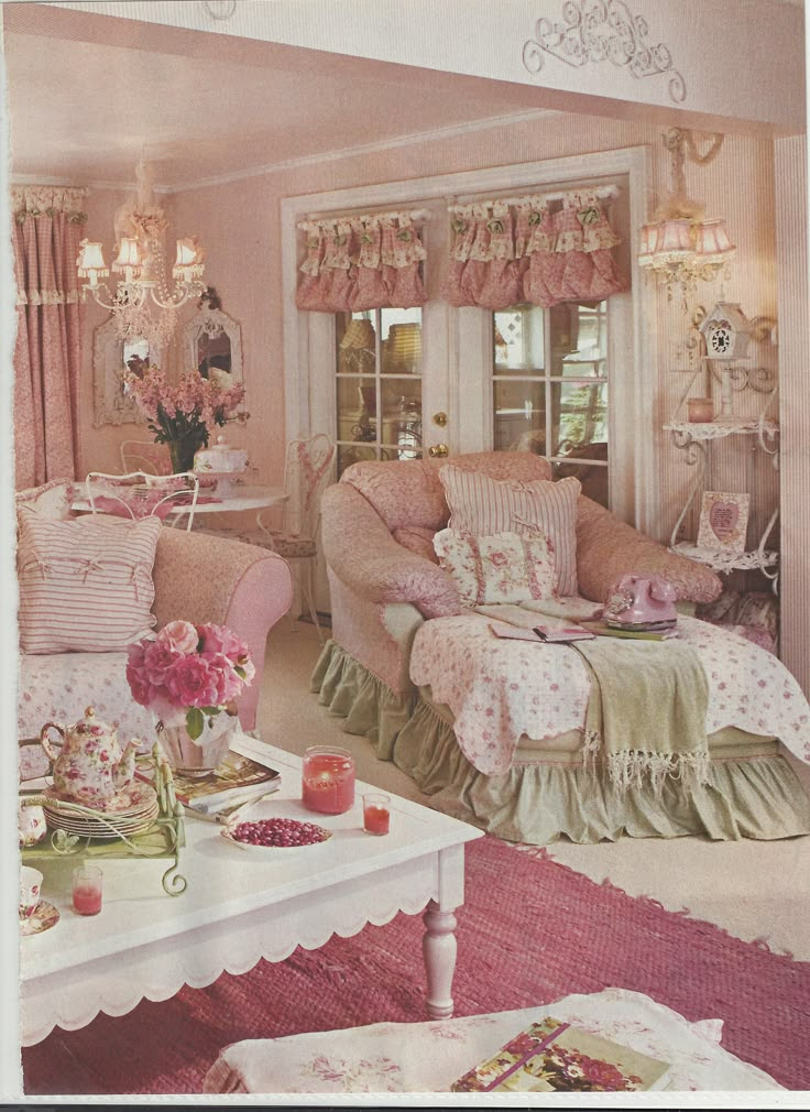 Shabby Chic decor.