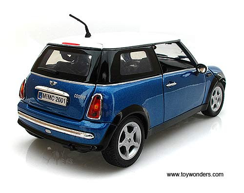 Mini Cooper Hard Top 73114BU/4 1/18 scale Motormax ...