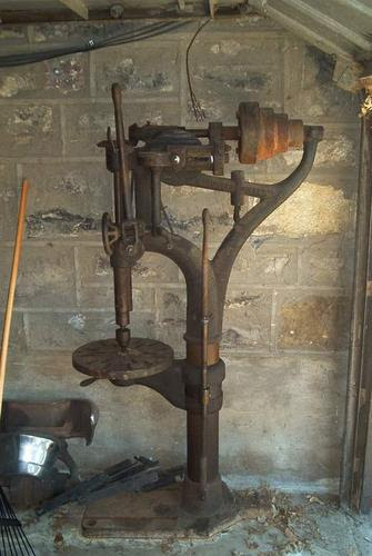 Photo Index - W. F. &amp; John Barnes Co. - Floor model Drill Press 