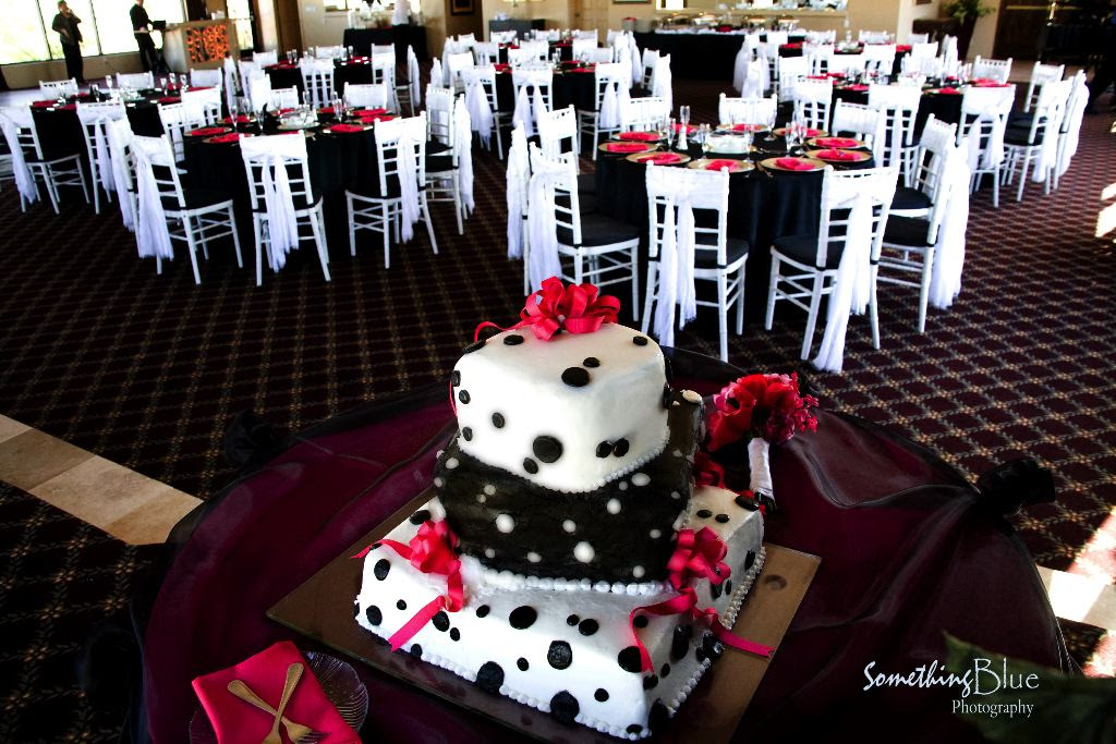 Black And Silver Wedding. coordinated the wedding cake