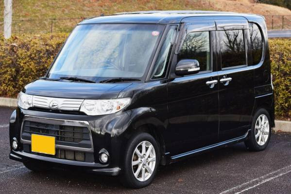 タントのエンジンオイルが減る原因は 修理費用も合わせて解説します クルマハック 車を高く売る方法