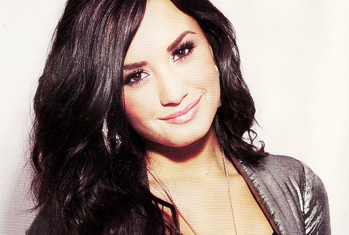 demi lovato makeup. tagged as: Demi Lovato.
