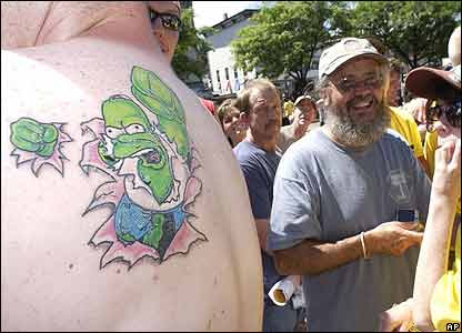 This fan decided to get a Homer Simpson tattoo. He might regret it when he 
