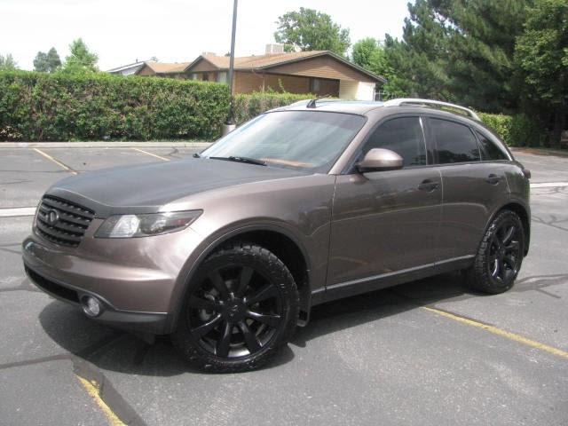 2004 Infiniti FX35 - Information and photos - MOMENTcar
