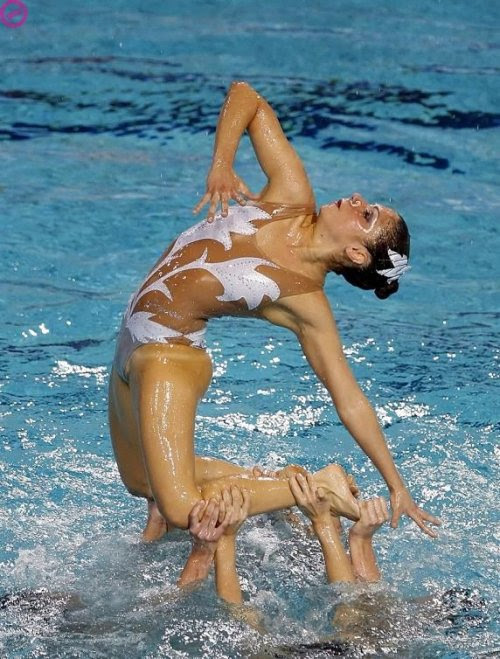 Swimming Pictures  Extremely Beautiful