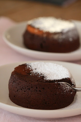 Molten chocolate cake / Šokolaadivulkaanid