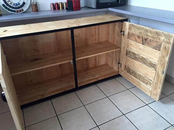 Build Kitchen Cabinets With Pallets / DIY Pallet Hanging Kitchen Cabinet - Follow along as we'll research, sketch, gather/dismantle pallets, cut, build, stain and finally install our one of a kind pallet cabinet.