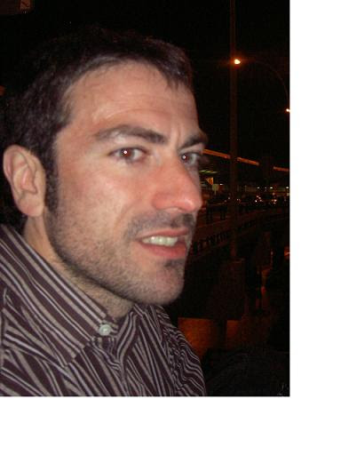 adjuntos: 0285_Oscar_Cornago.jpg