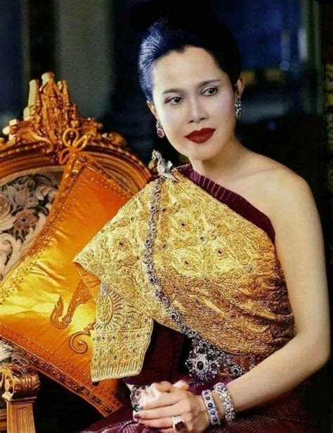 It all starts with white. Queen Sirikit in Younger Days: 40 Beautiful Color