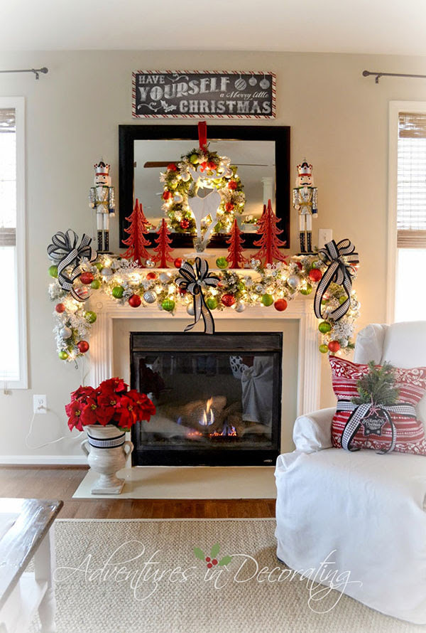 40+ Wonderful Christmas Mantel Decorations Ideas - All About Christmas