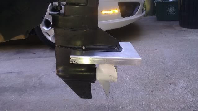Do hydrofoils help with prop blow out? Microskiff 
