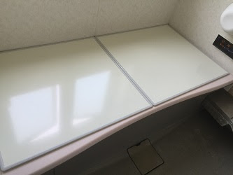 浮かす収納で床には何も置かない ズボラだからこそカビが生えにくいお風呂を目指して 備品の取り換え もっと楽に暮らしたいブログ
