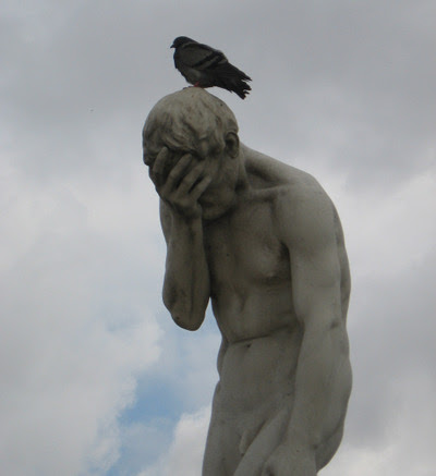 http://crookedhouse.typepad.com/crookedhouse/images/2007/09/19/bird_of_head_and_naked.jpg