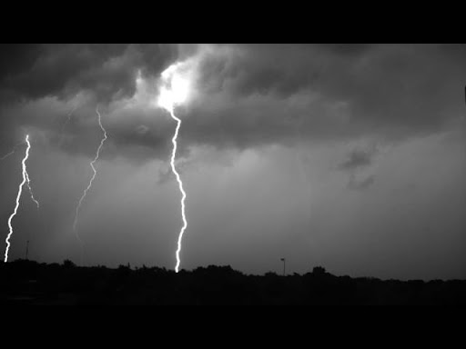 Lightning Storm In Super Slow Motion Is Stunning - Video