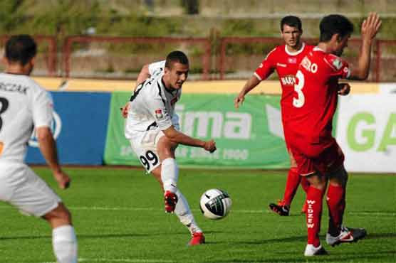 Dunya News Sports Arkadiusz Milik Is To Join Germany S Bayer Leverkuse