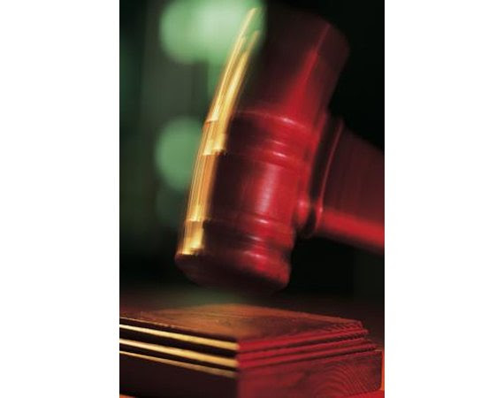 Do Civil Judgments Appear on a Credit Report?