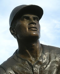 Roberto Clemente statue by Eric Beato, on Flickr