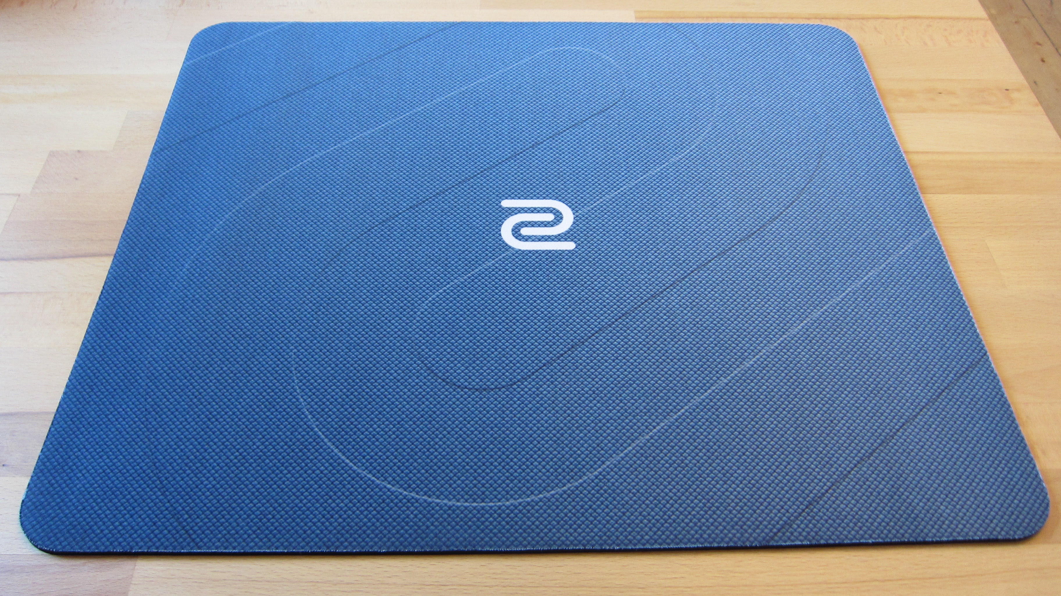 Zowie Gear Large Gaming Mouse Pad G Sr Overclock Net