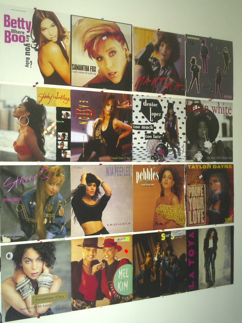 Wall of trash by chastity pariah