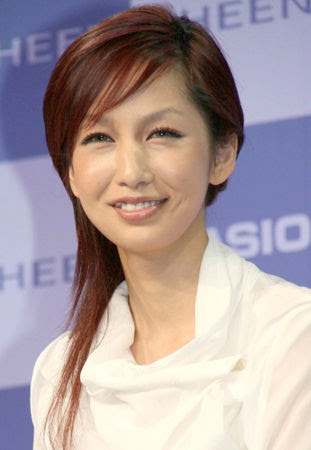 中島美嘉の体重 耳の病気やタトゥーまとめ 画像多数 Aikru アイクル かわいい女の子の情報まとめサイト