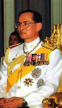 2. King Bhumibol Adulyadej Top 10 Richest Politicians in 2012
